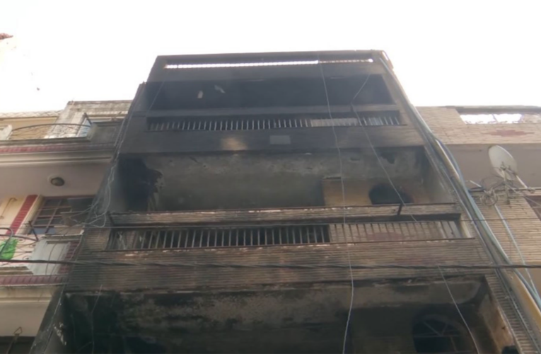 मुखर्जी नगर की चार मंजिला इमारत में लगी आग, समय रहते सुरक्षित निकाले गए सभी लोग